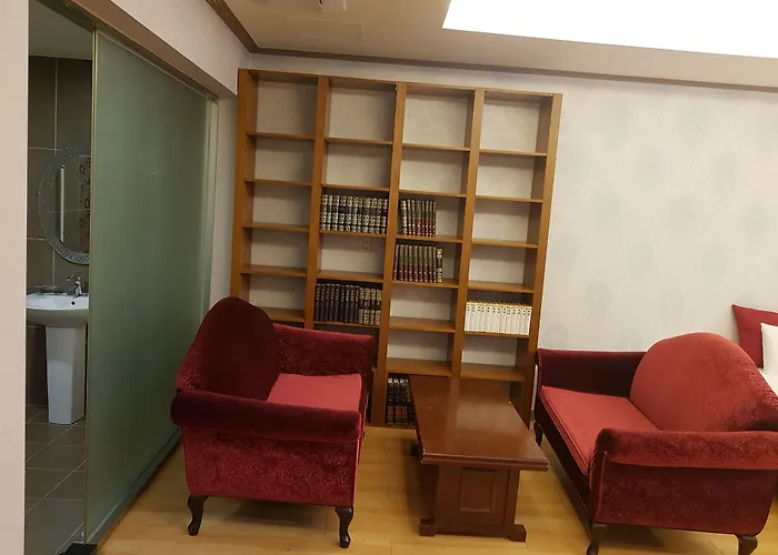 Amourex ホテル 2*